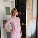 Elena, 51