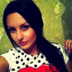 Julia, 35