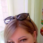 Alena, 42
