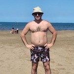 Emil, 42 (2 ����, 0 �����)