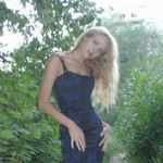 Julia, 42